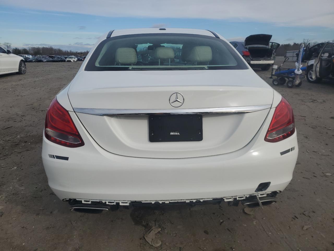 VIN 55SWF4JB5FU086916 2015 MERCEDES-BENZ C-CLASS no.6