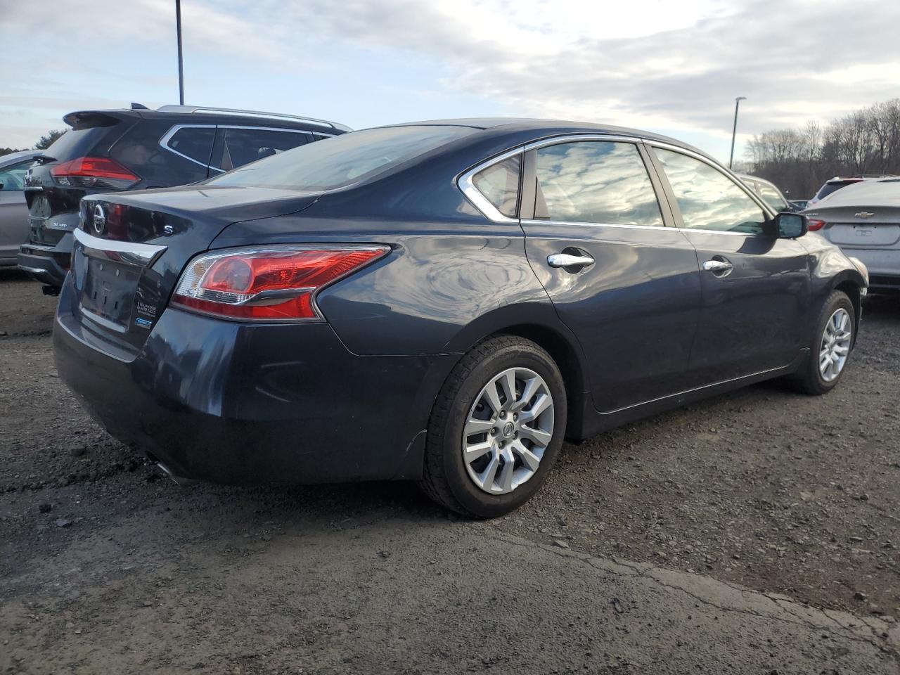 2014 Nissan Altima - Image 3