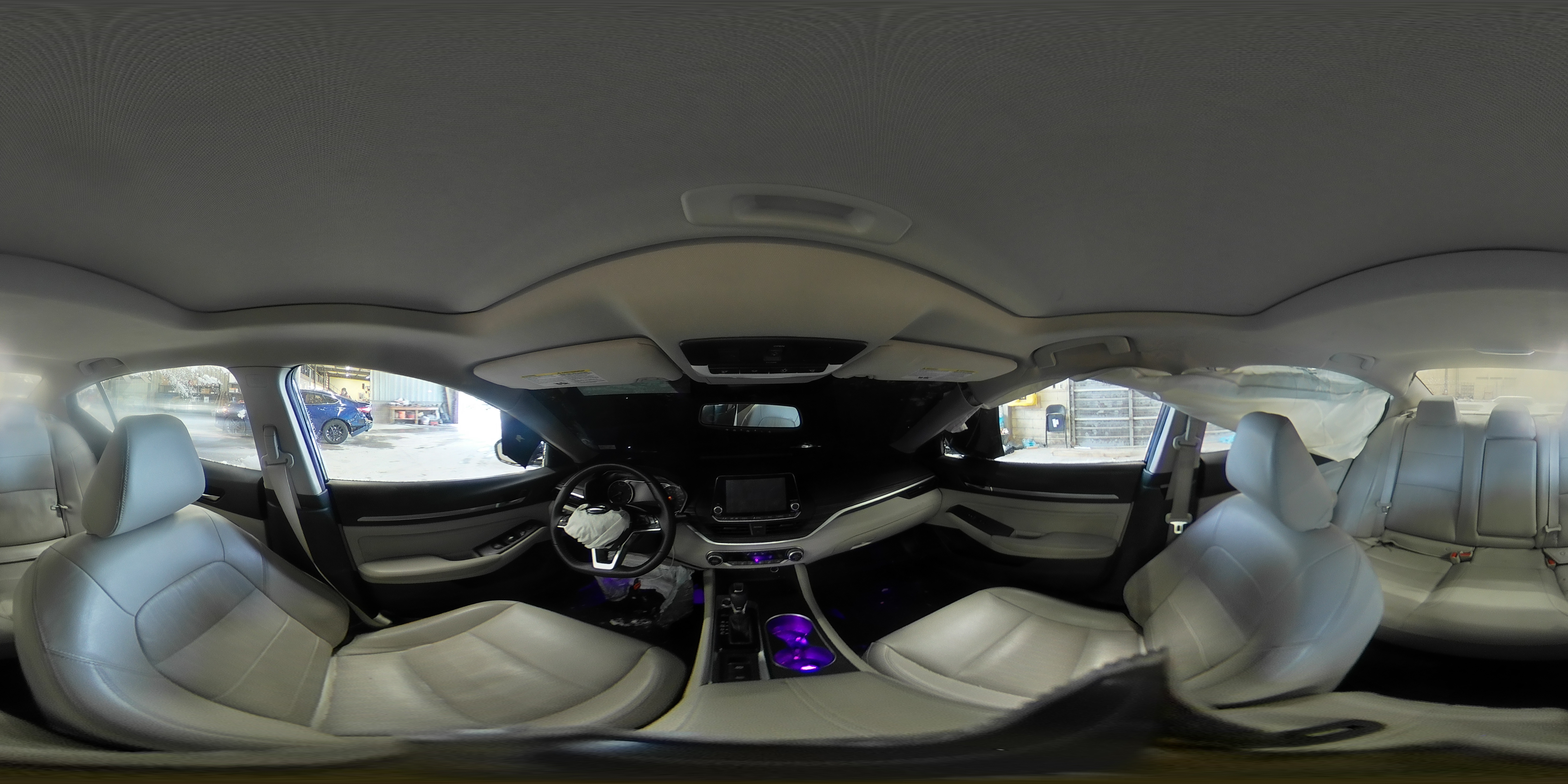 2019 Nissan Altima - Image 13