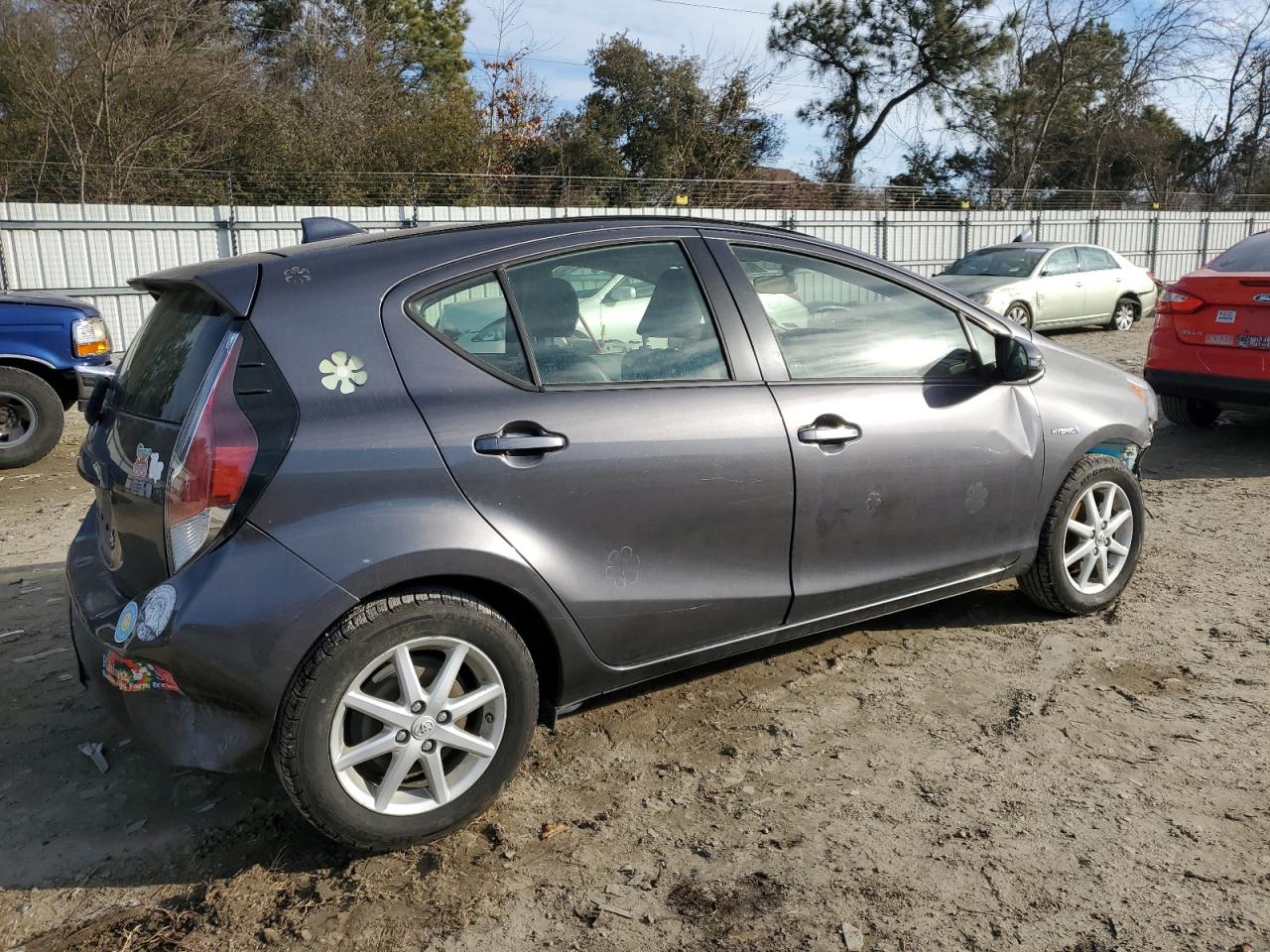 2015 Toyota Prius - Image 3