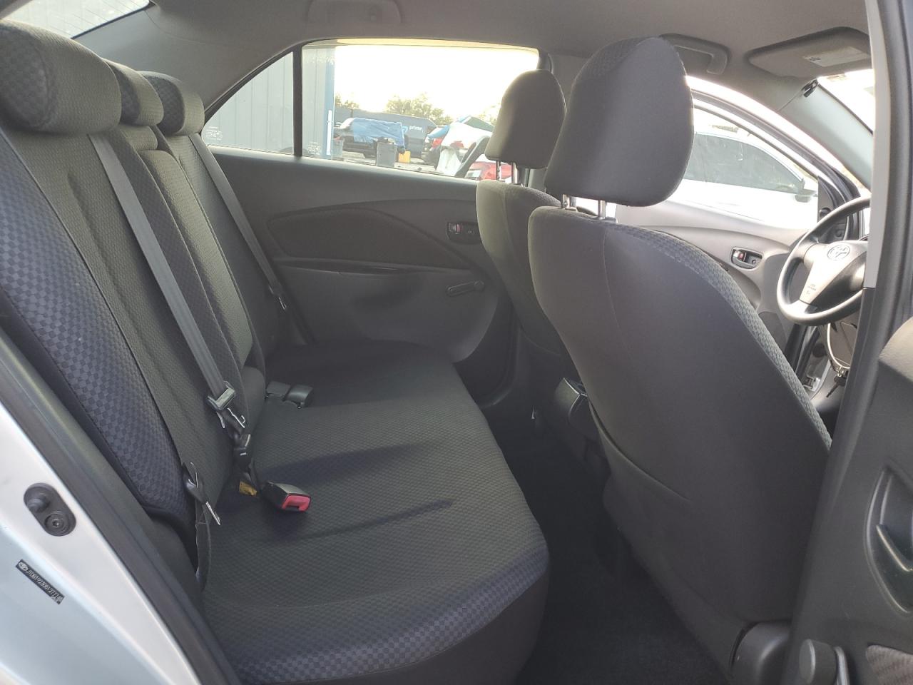 2008 Toyota Yaris - Image 10
