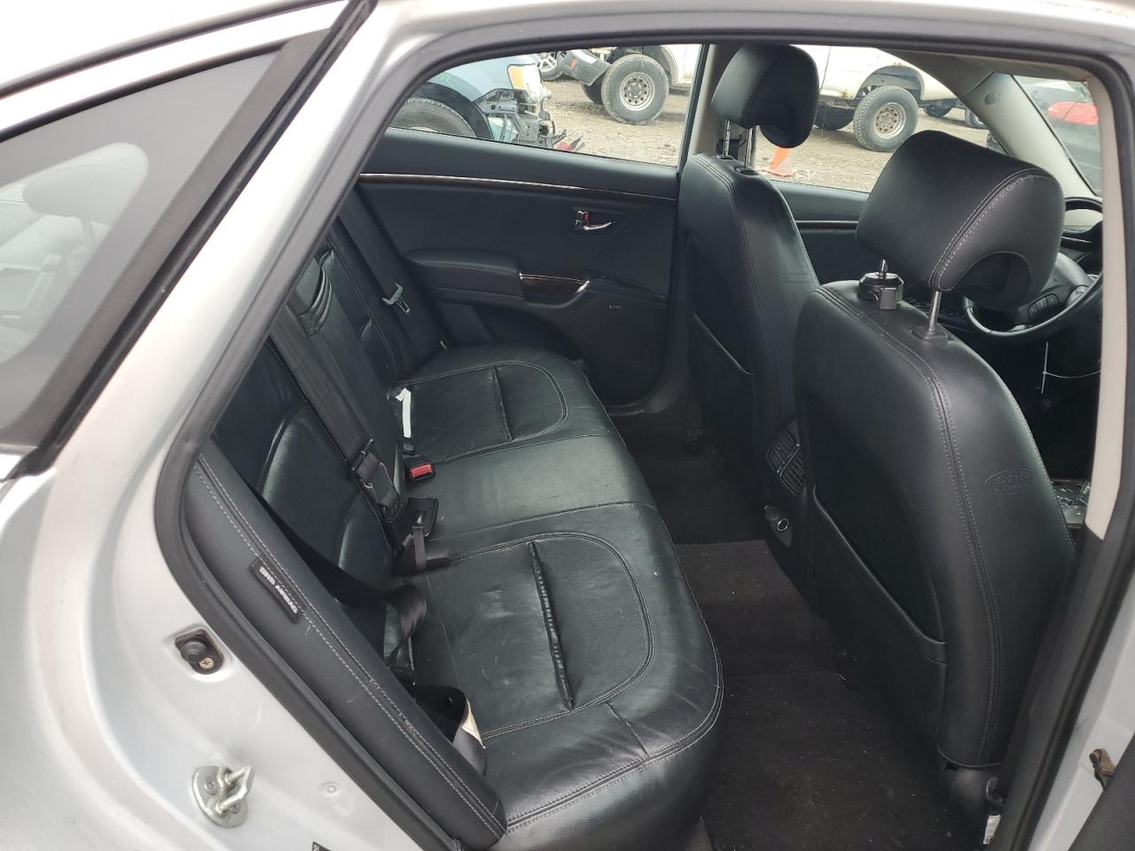 2011 Hyundai Azera - Image 10