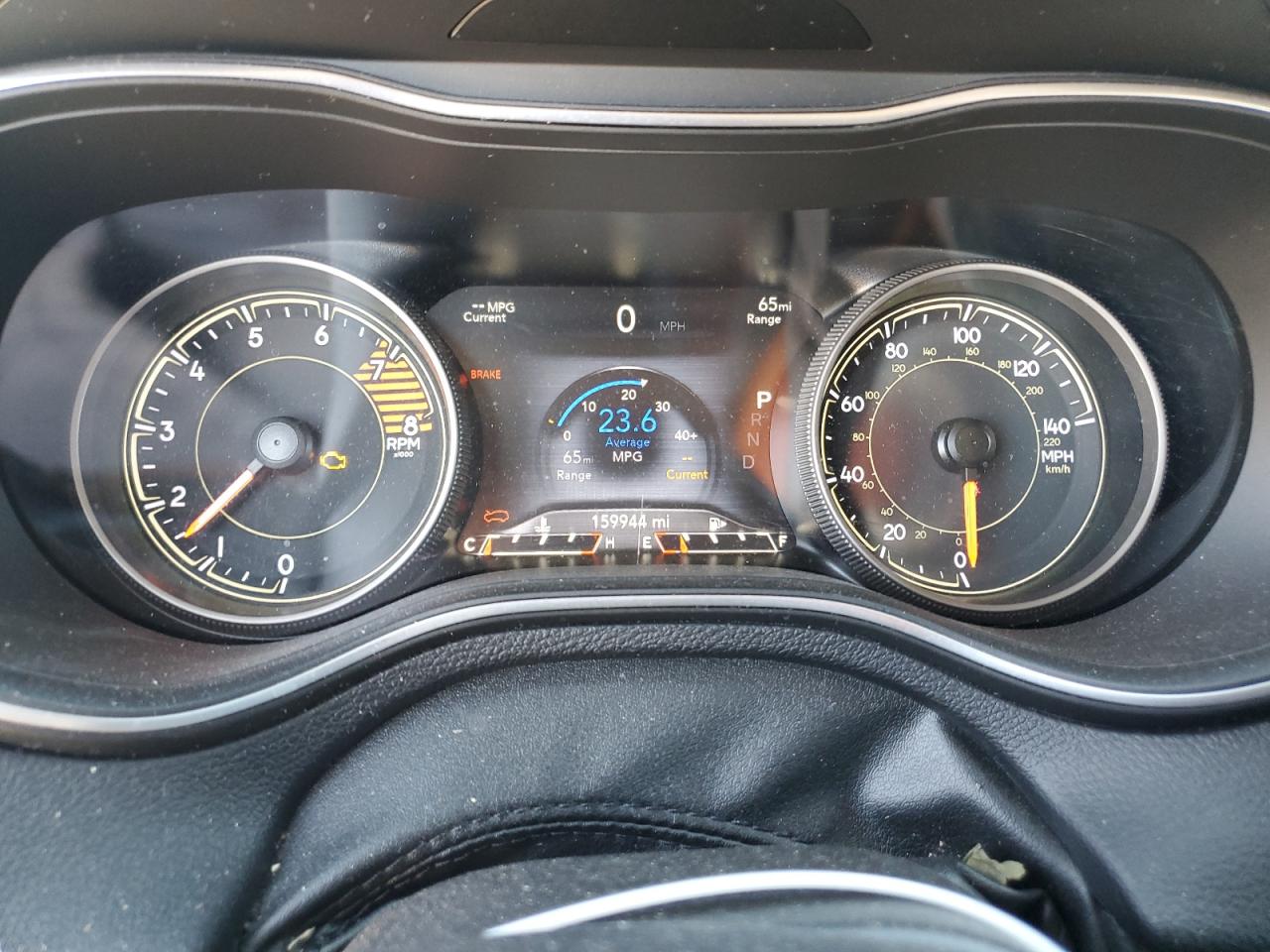 2019 Jeep Grand Cherokee - Image 9