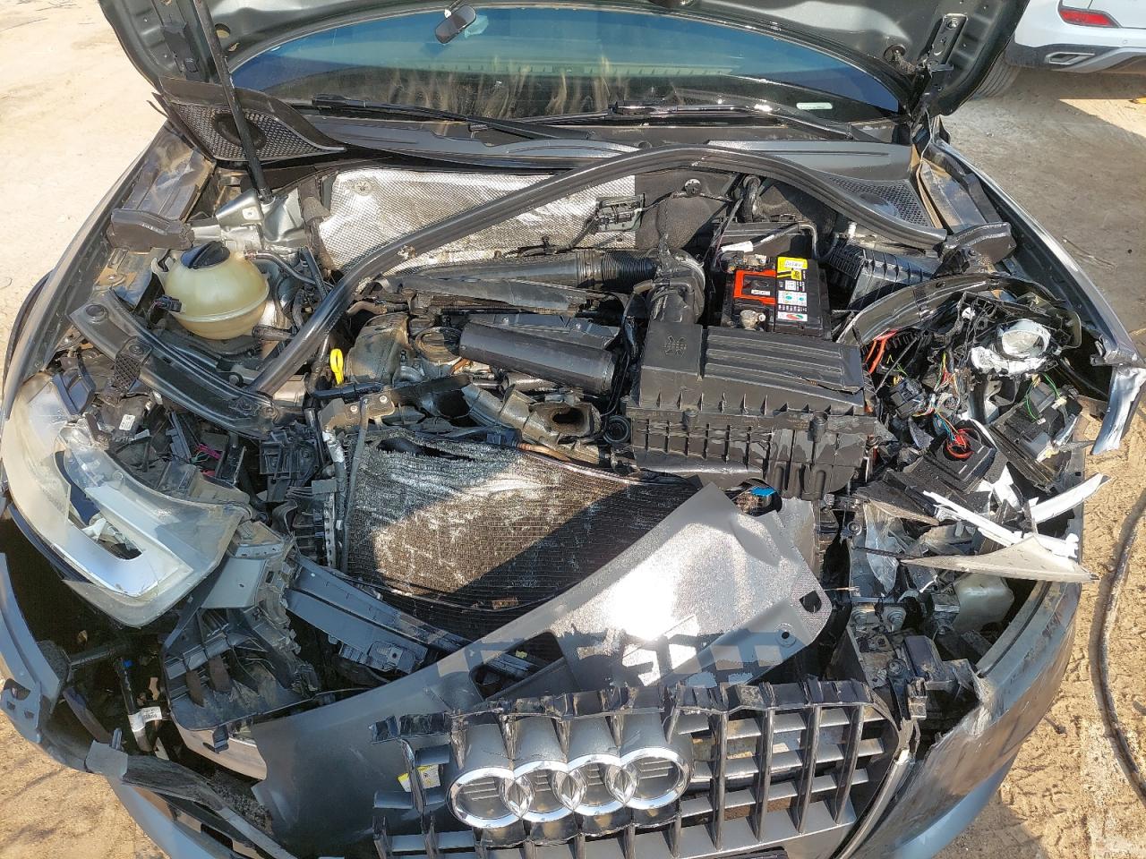 WA1DFAFS4ER000031 - 2014 Audi Q3 - #88567255
