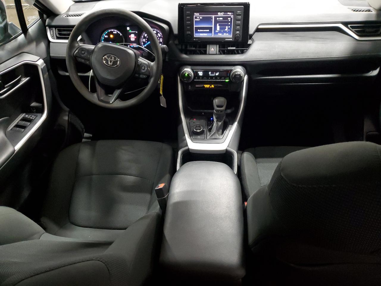 2022 Toyota RAV 4 - Image 8