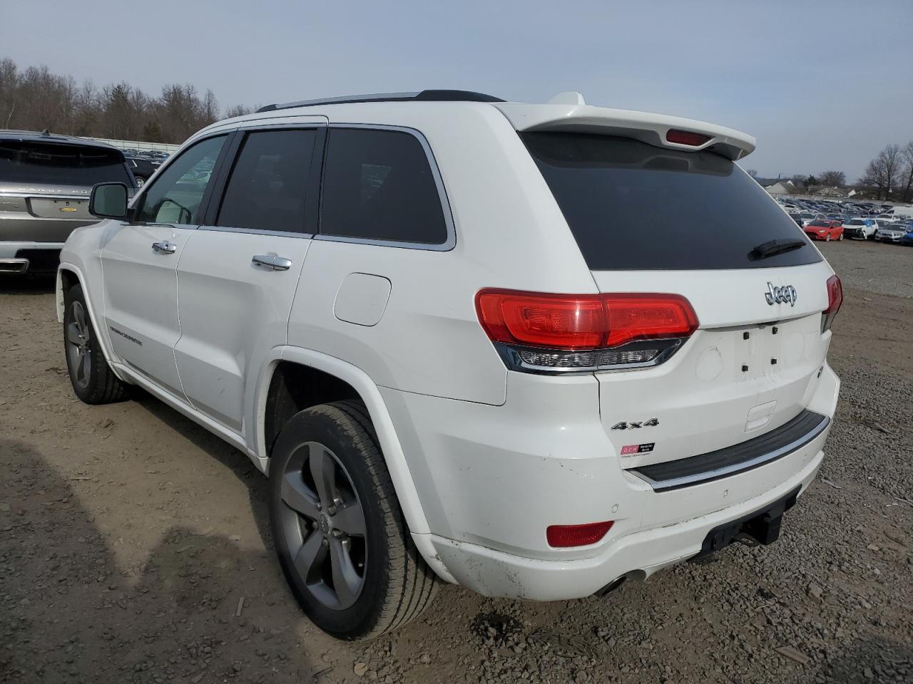 2015 Jeep Grand Cherokee - Image 2