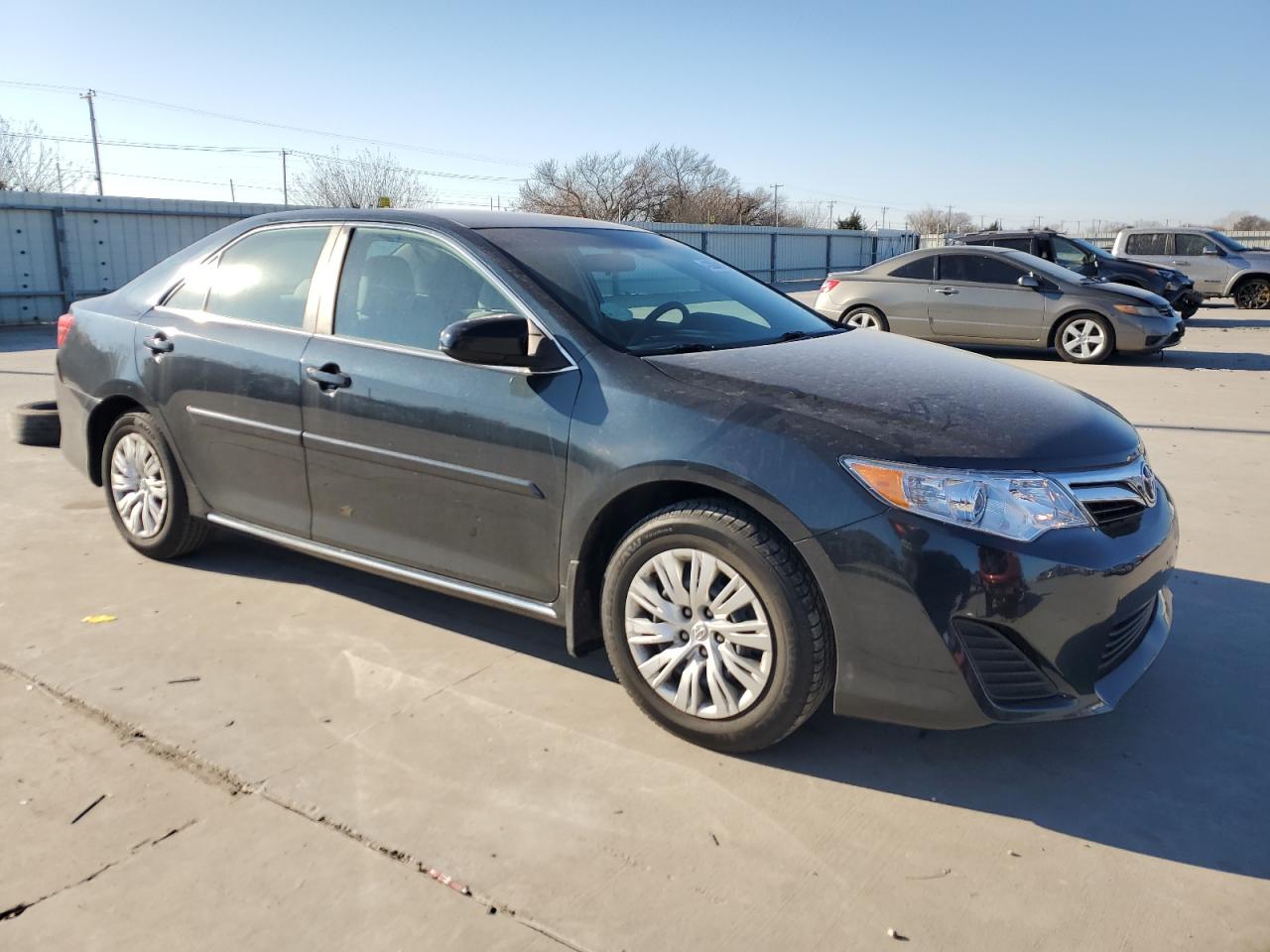 2014 Toyota Camry - Image 4