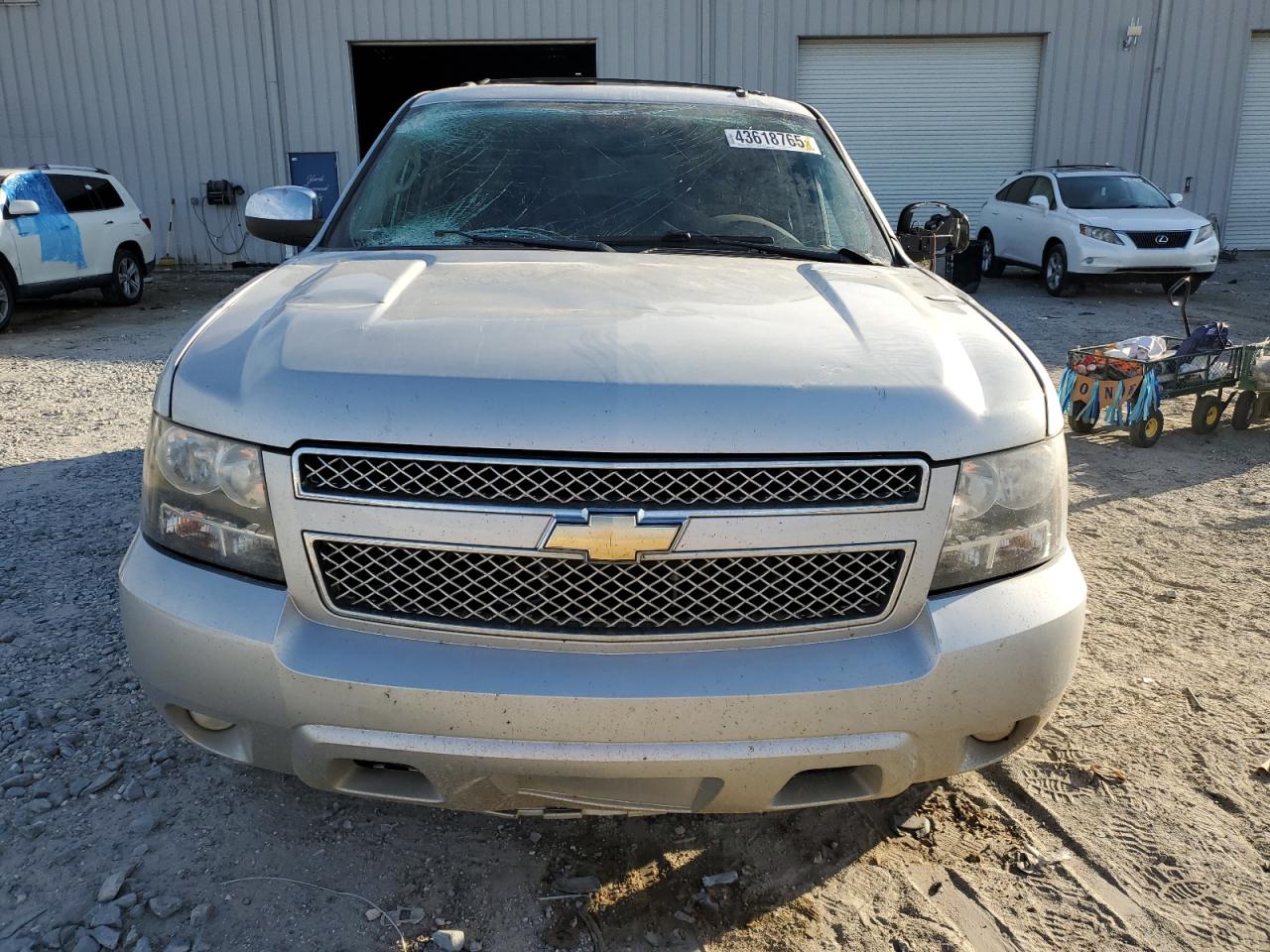 2011 Chevrolet Tahoe - Image 5