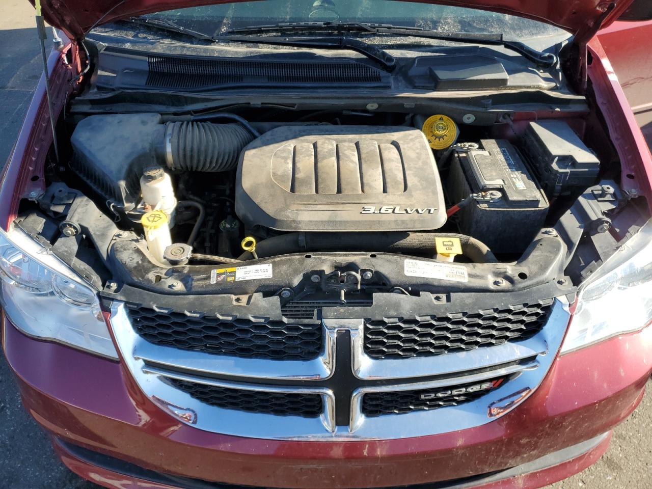 2015 Dodge Caravan - Image 12