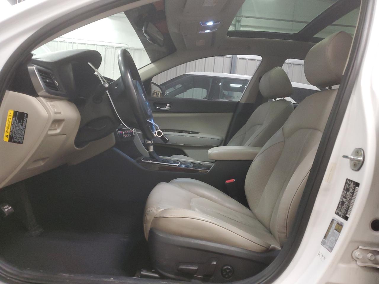2016 Kia Optima - Image 7