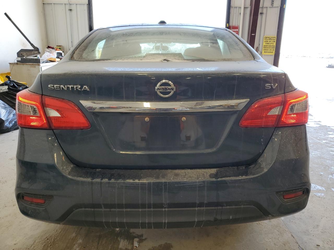 2017 Nissan Sentra - Image 6
