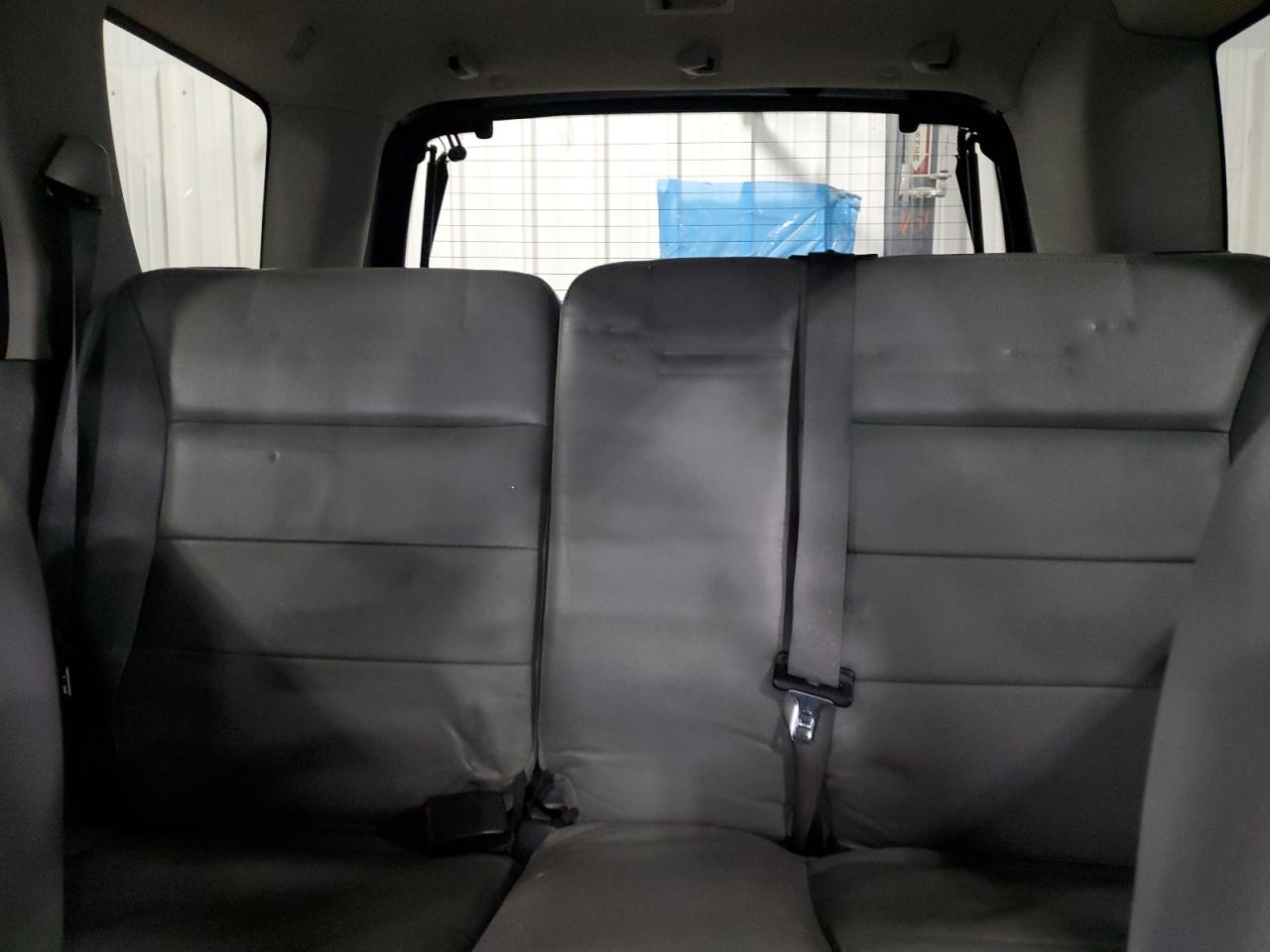 2005 Ford Escape - Image 10