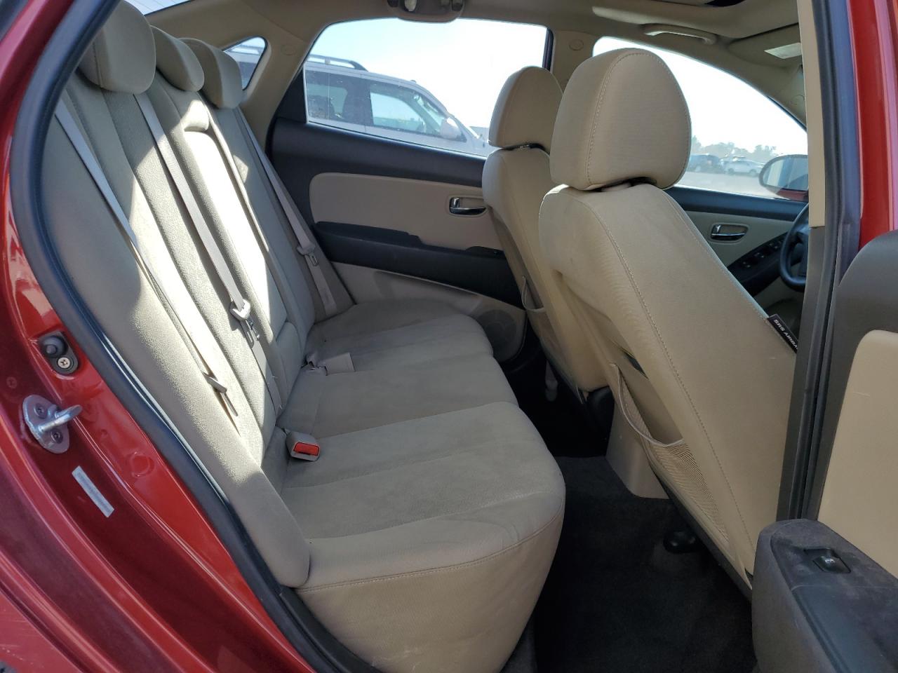 2010 Hyundai Elantra - Image 11