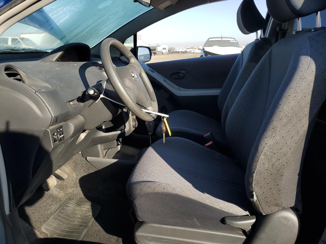 2010 Toyota Yaris - Image 7