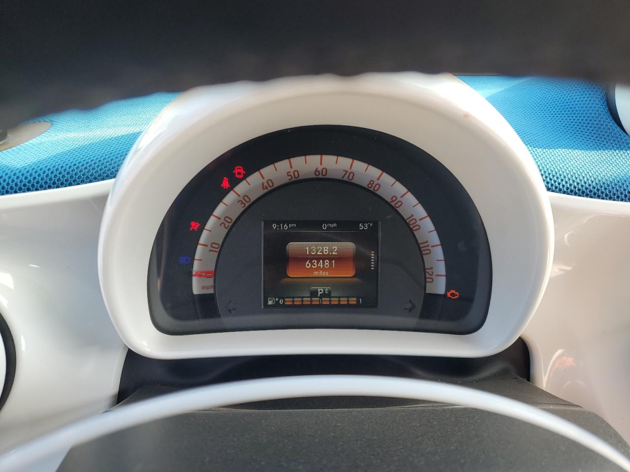 2017 Smart Fortwo - Image 9