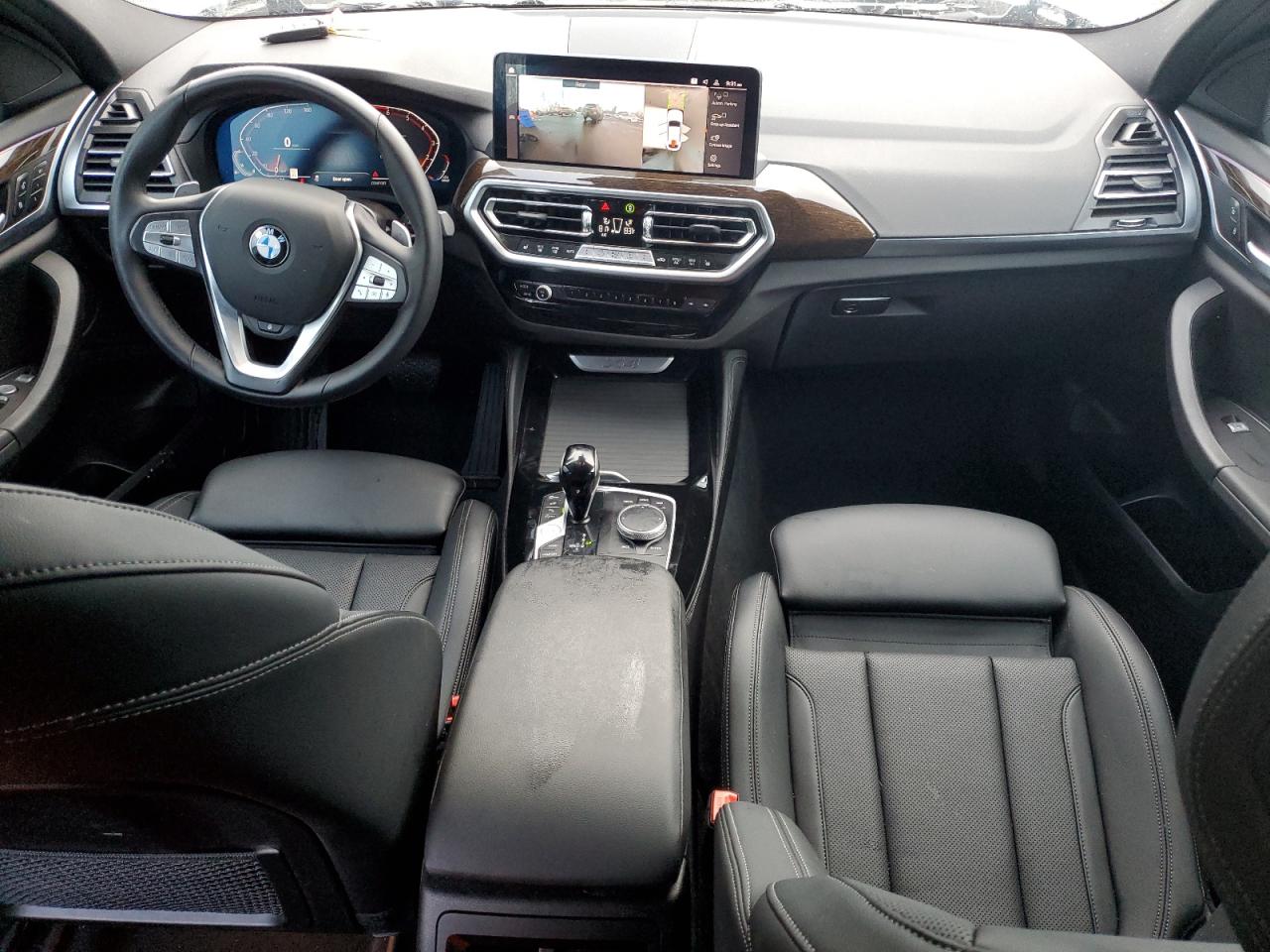 2024 BMW X4 - Image 8