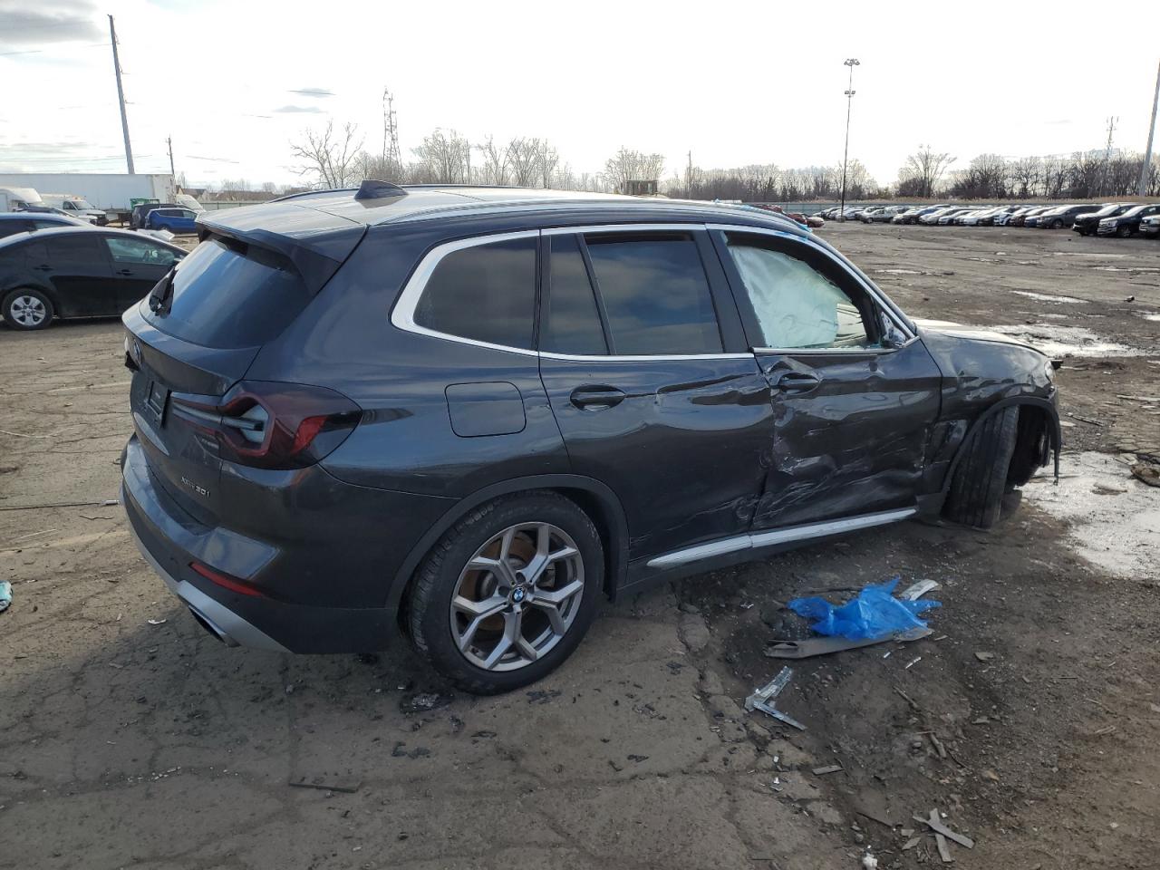 VIN 5UX53DP0XN9M96145 2022 BMW X3 no.3