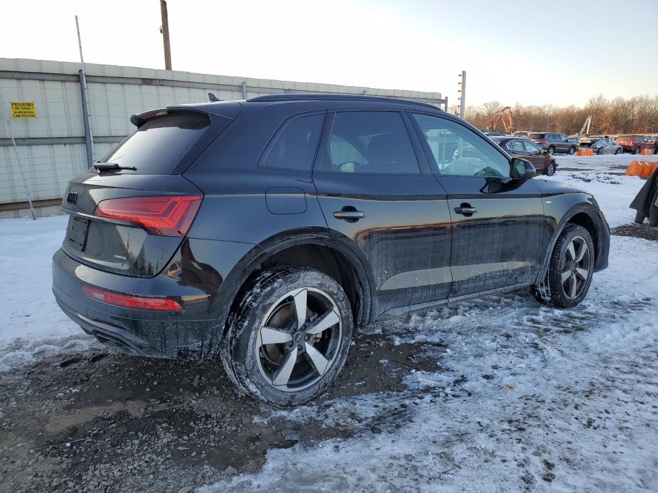 2023 Audi Q5 - Image 3