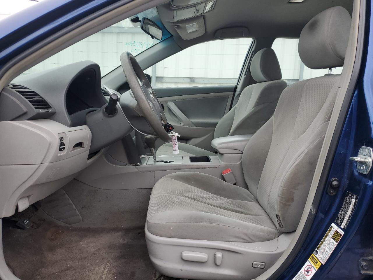 2009 Toyota Camry - Image 7