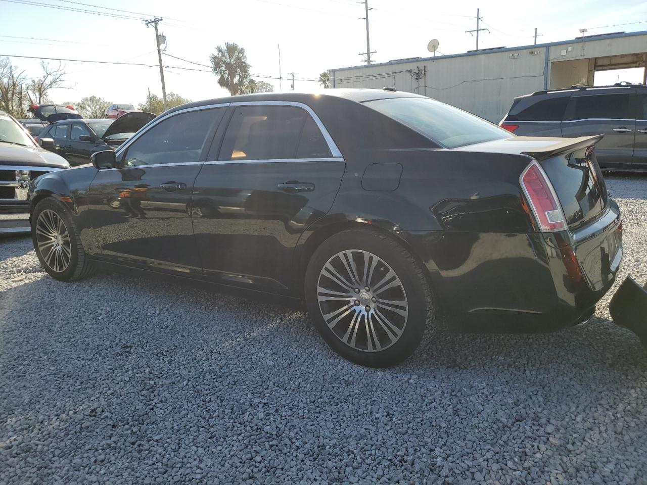 2014 Chrysler 300 - Image 2