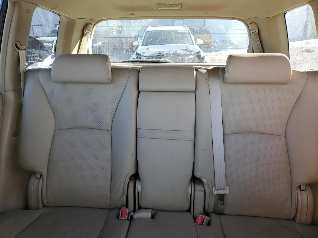2006 Toyota Highlander - Image 10