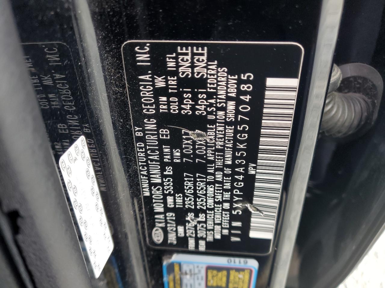2019 Kia Sorento - Image 16