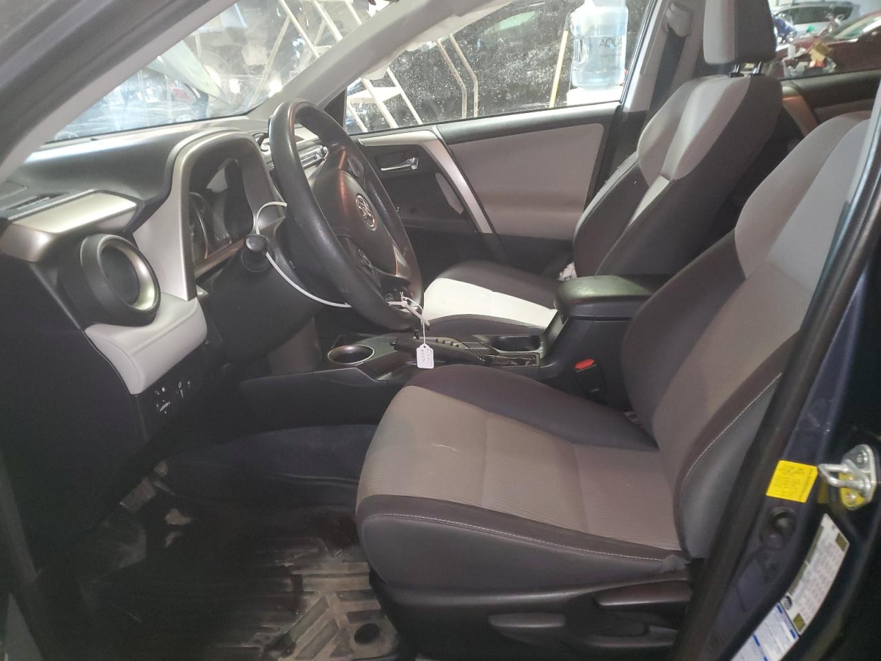 2014 Toyota RAV 4 - Image 7