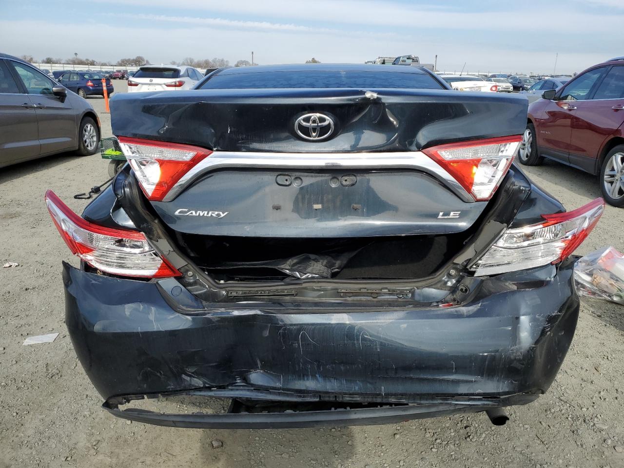2016 Toyota Camry - Image 6