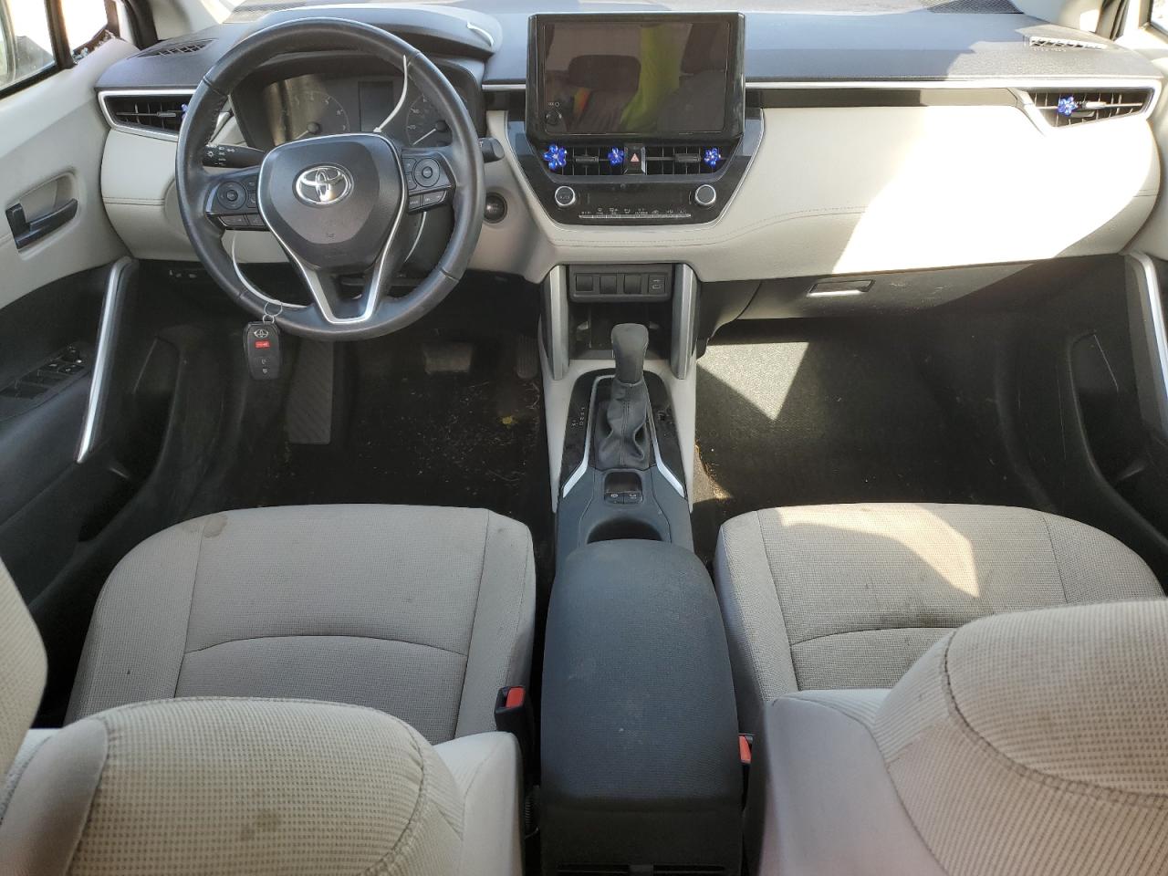 2024 Toyota Corolla Cross - Image 8
