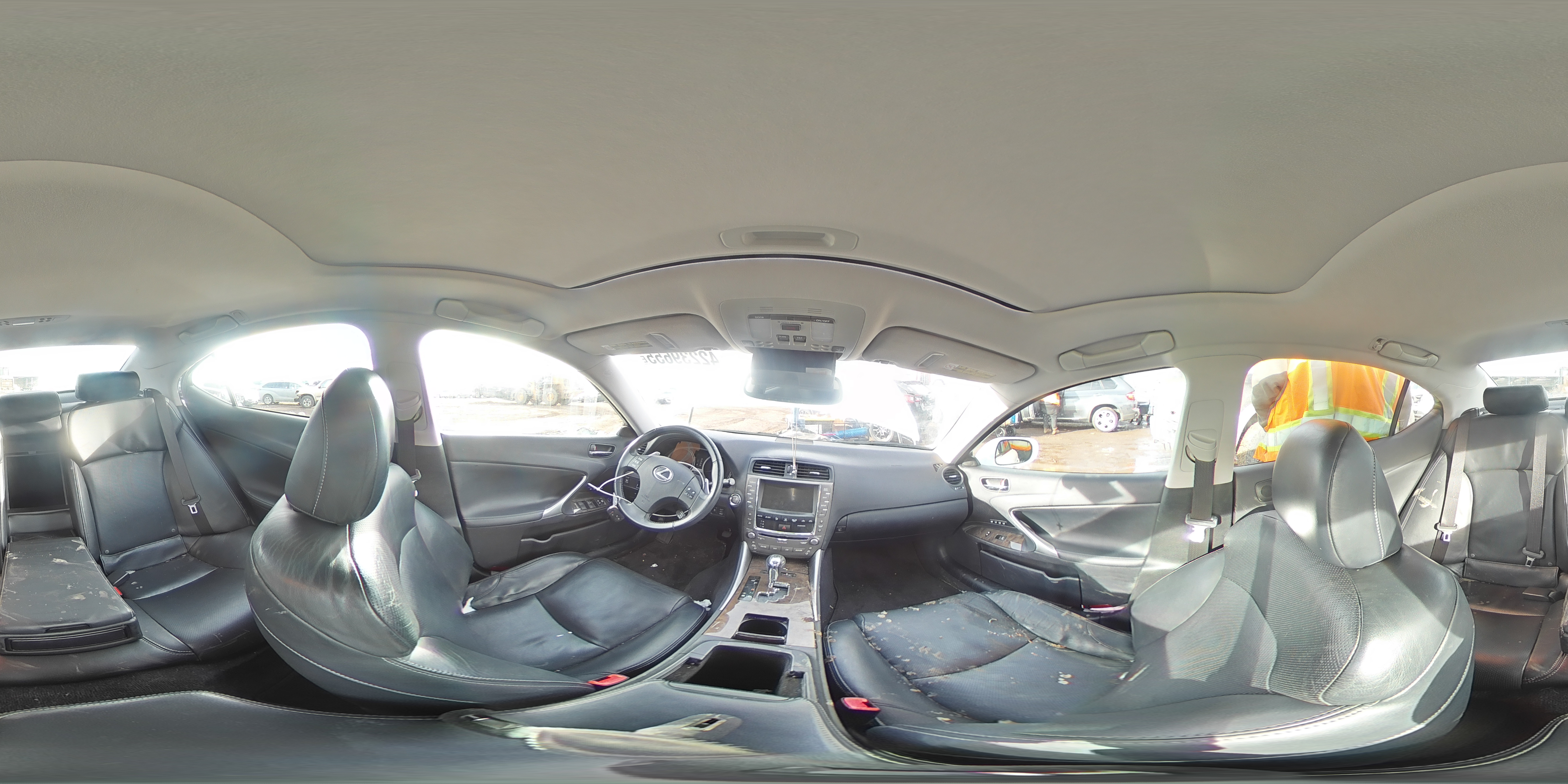 2010 Lexus IS - Image 12