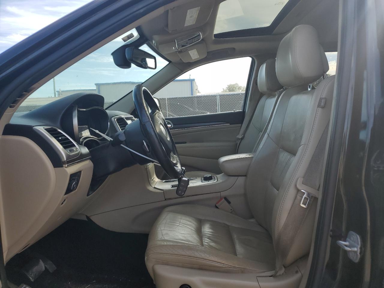 2014 Jeep Grand Cherokee - Image 7