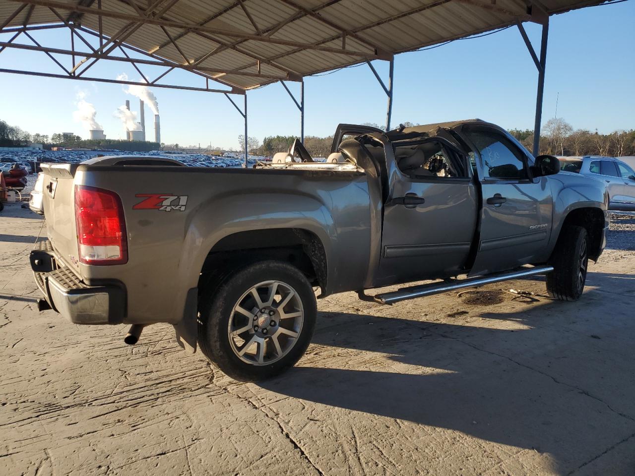 2013 GMC Sierra - Image 3
