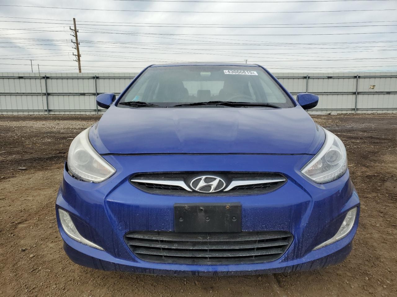 2014 Hyundai Accent - Image 5