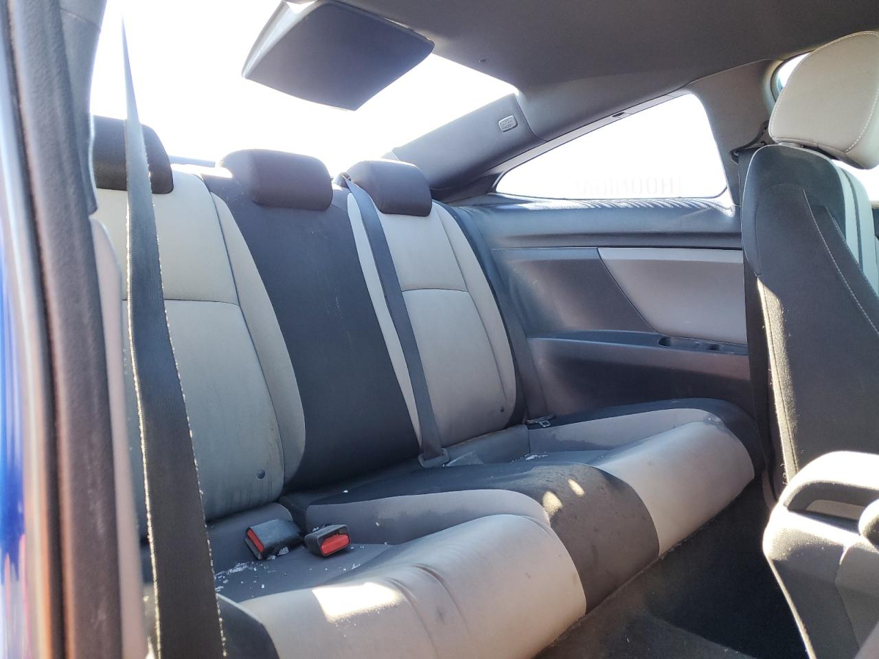 2018 Honda Civic - Image 10