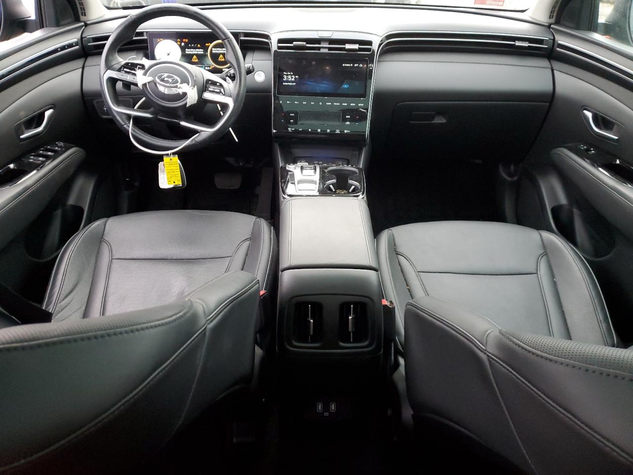 2022 Hyundai Tucson - Image 8