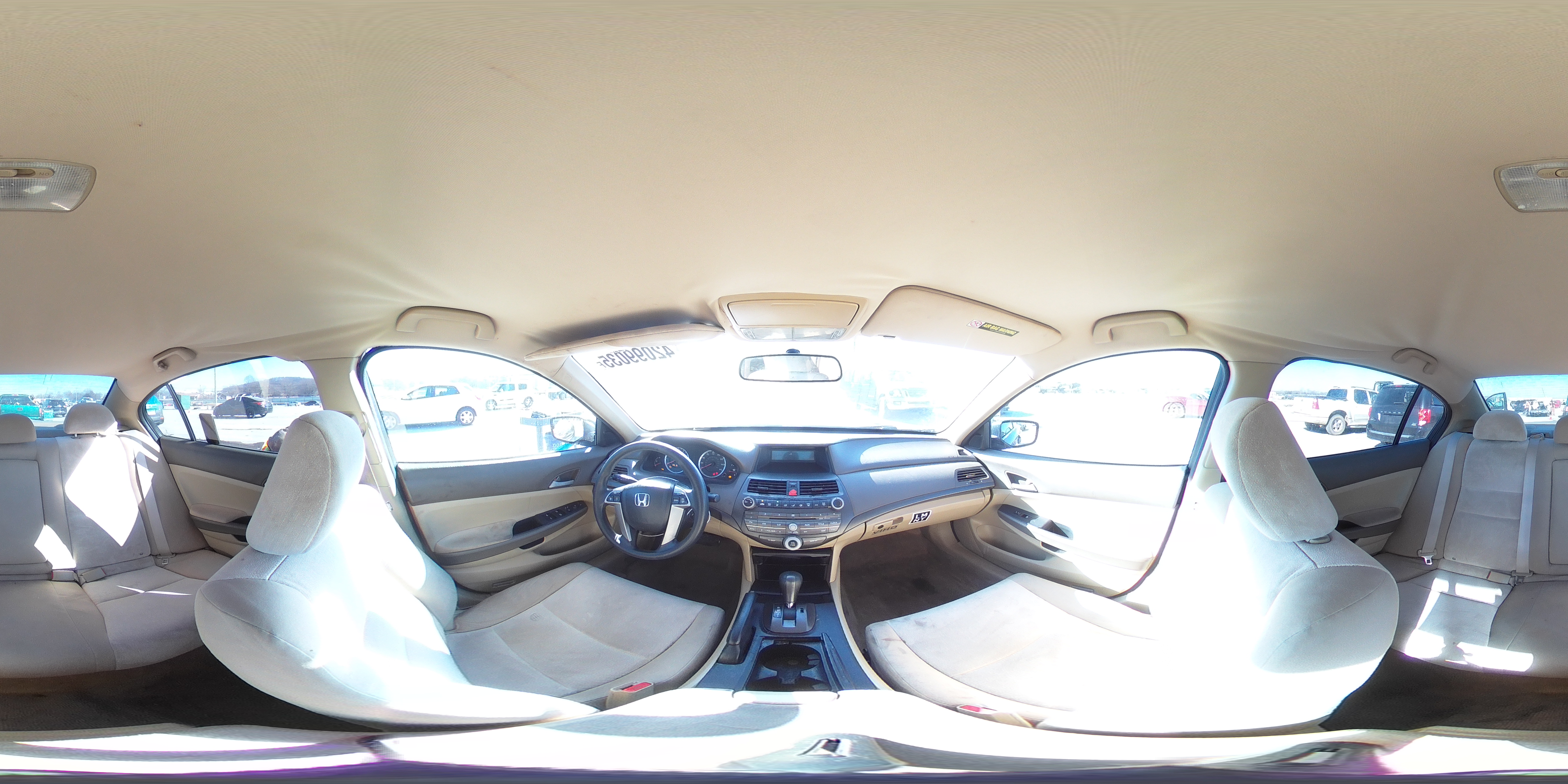 2010 Honda Accord - Image 13