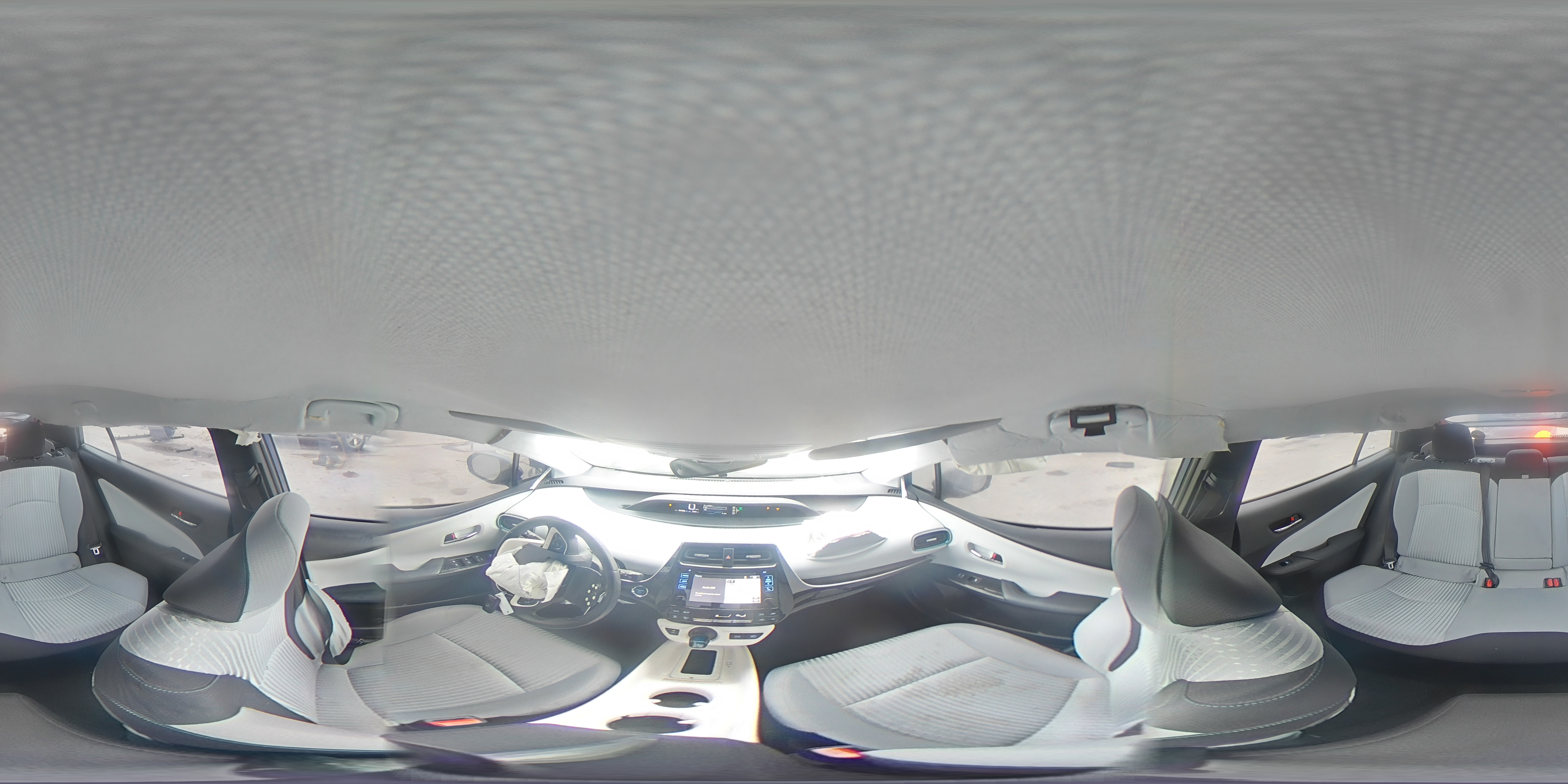 2016 Toyota Prius - Image 15