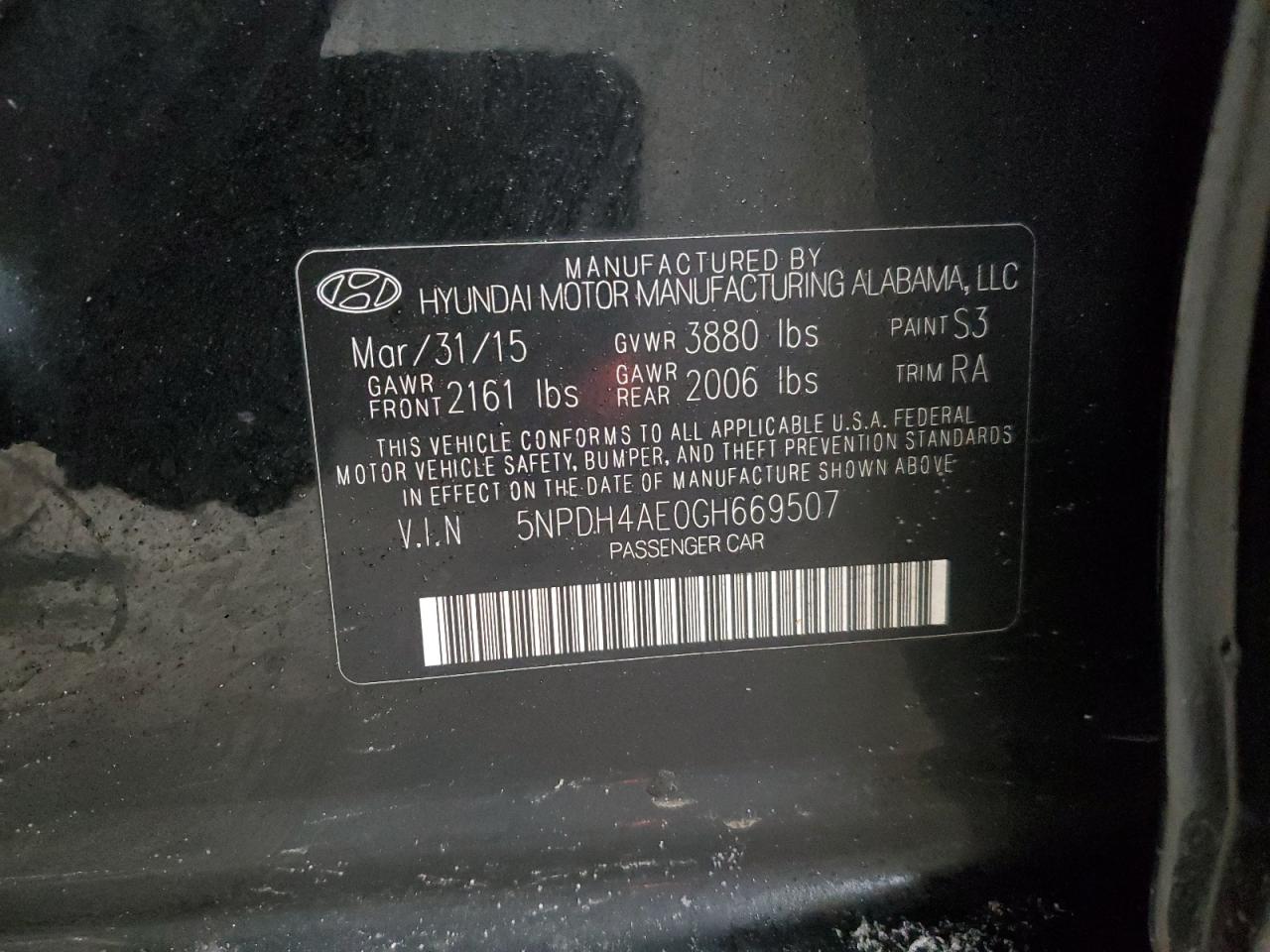2016 Hyundai Elantra - Image 14