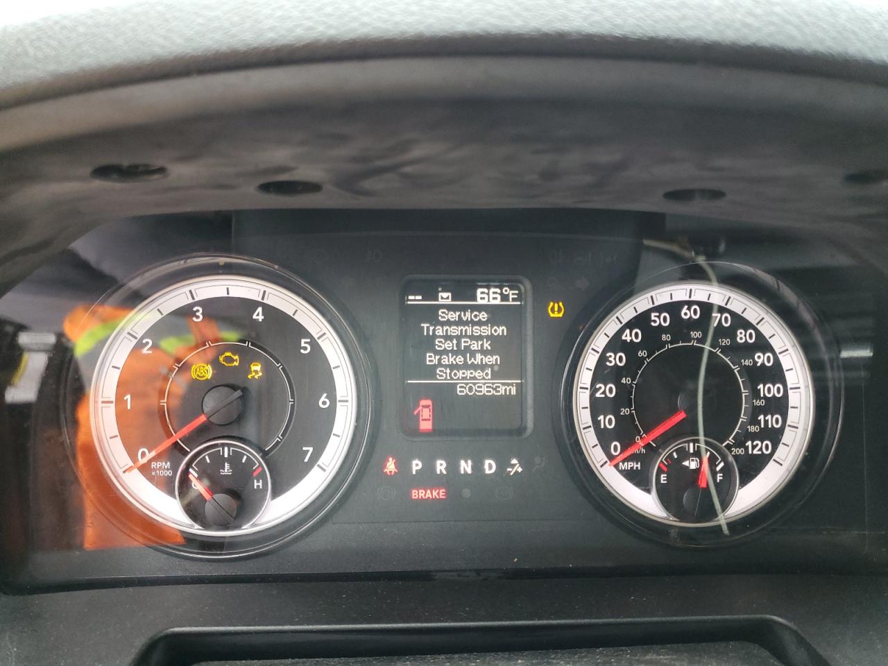 2021 RAM 1500 - Image 9