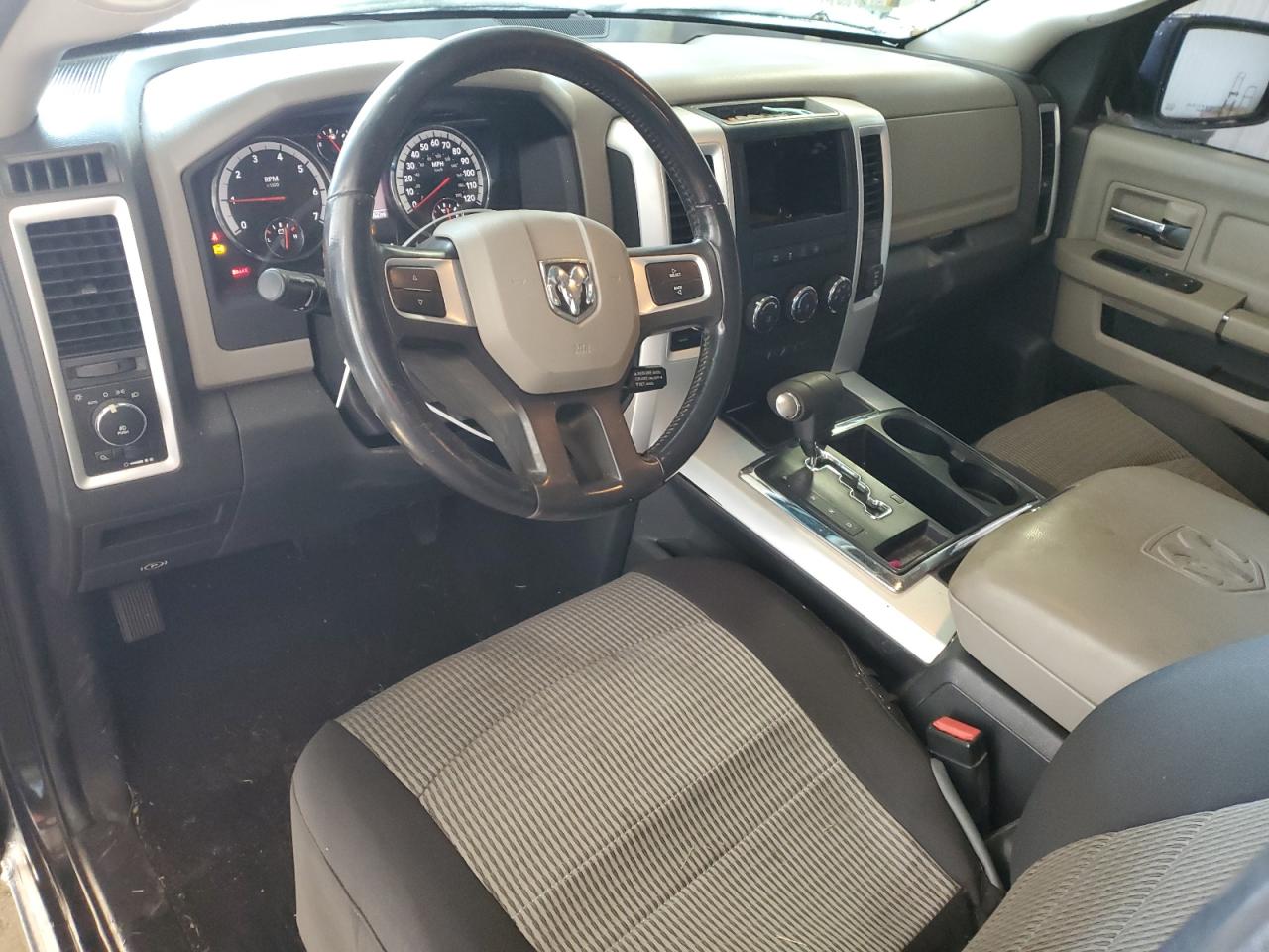 2011 Dodge RAM - Image 8