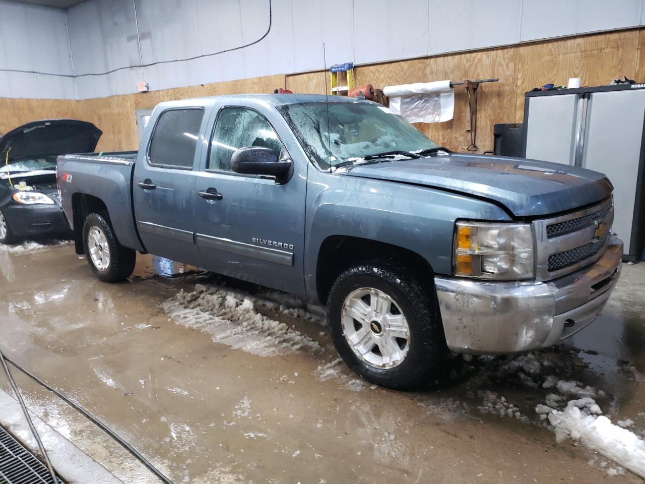 2013 Chevrolet Silverado - Image 4