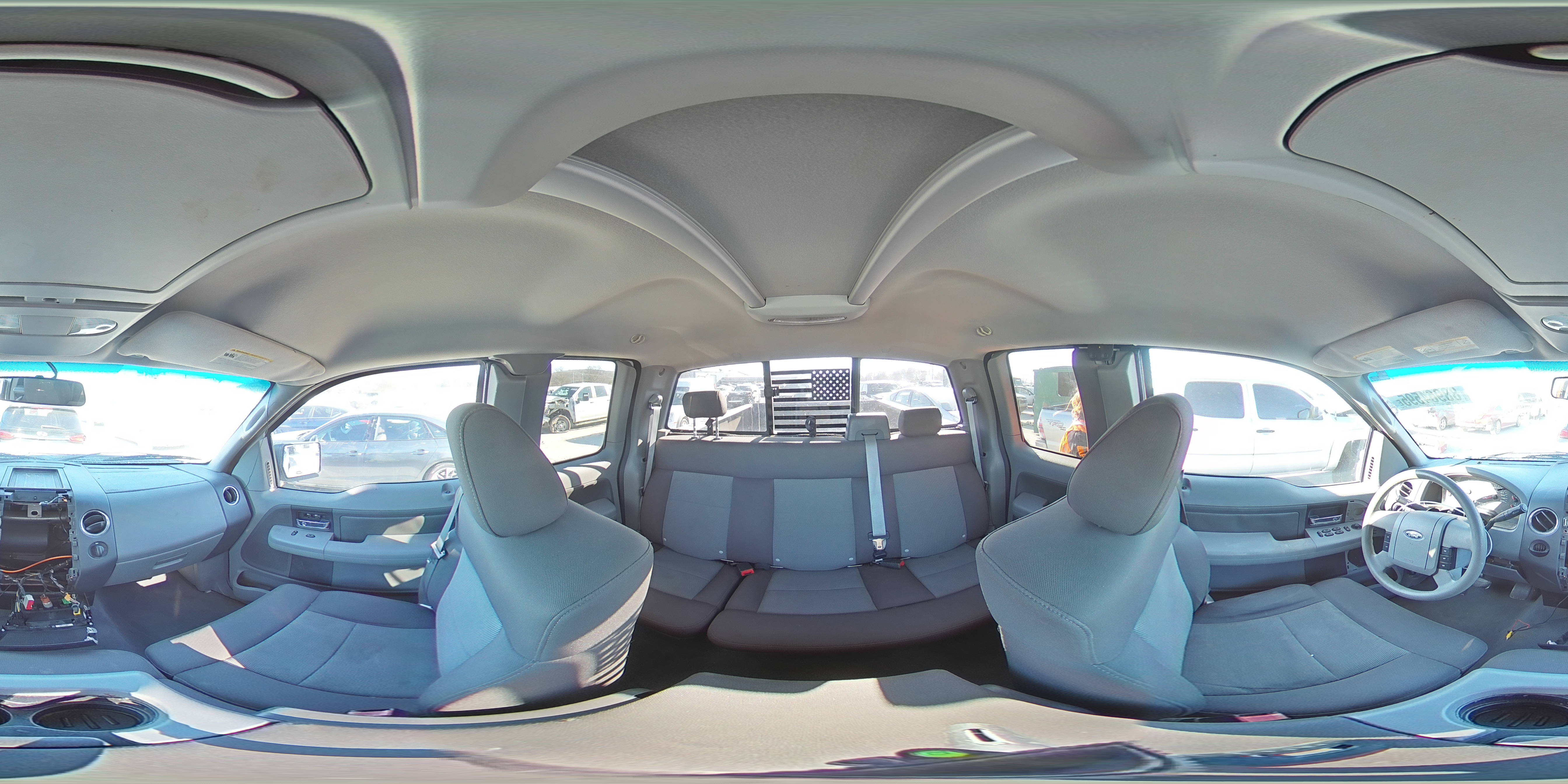 2004 Ford F-150 - Image 12