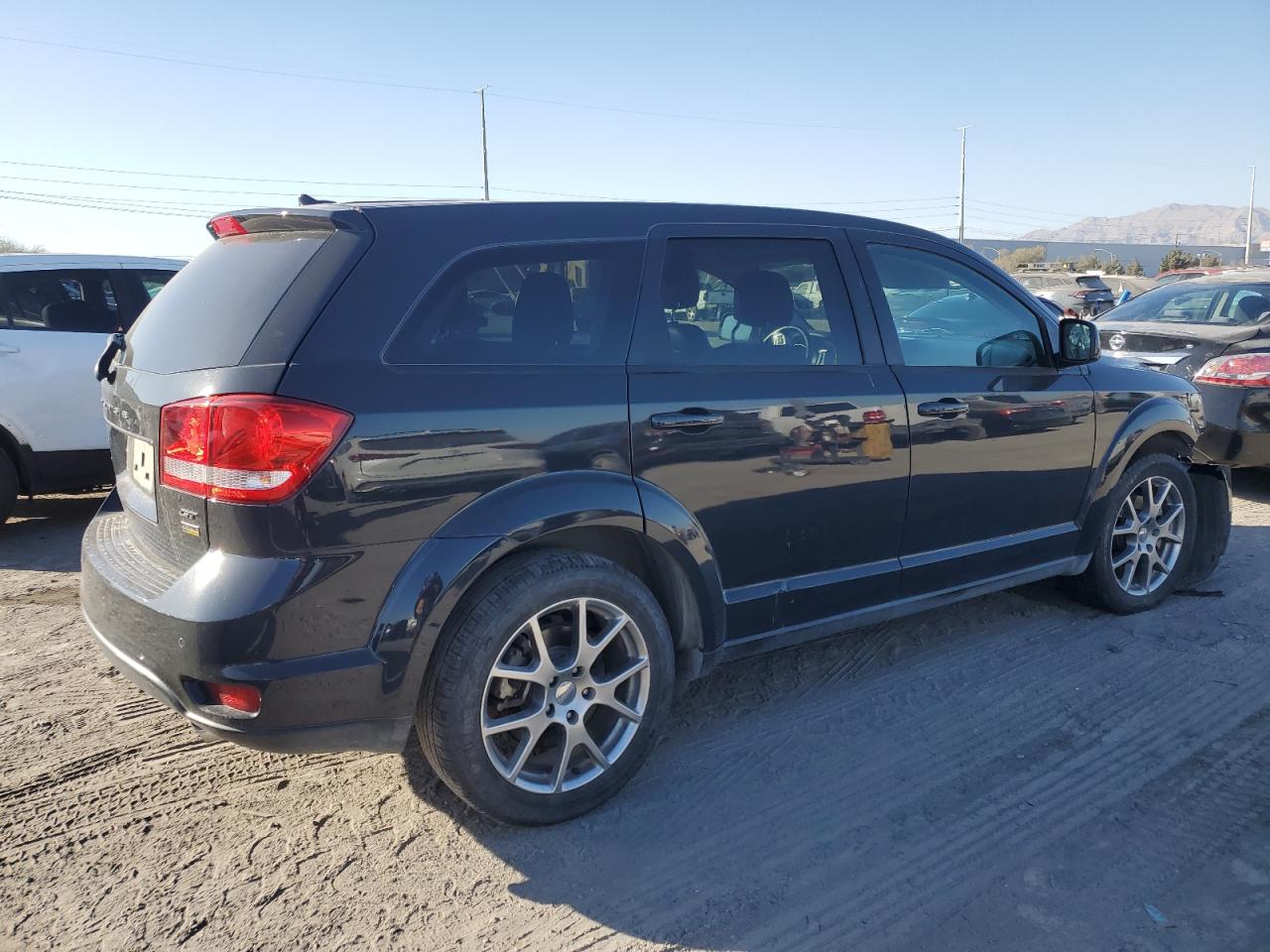 2017 Dodge Journey - Image 3