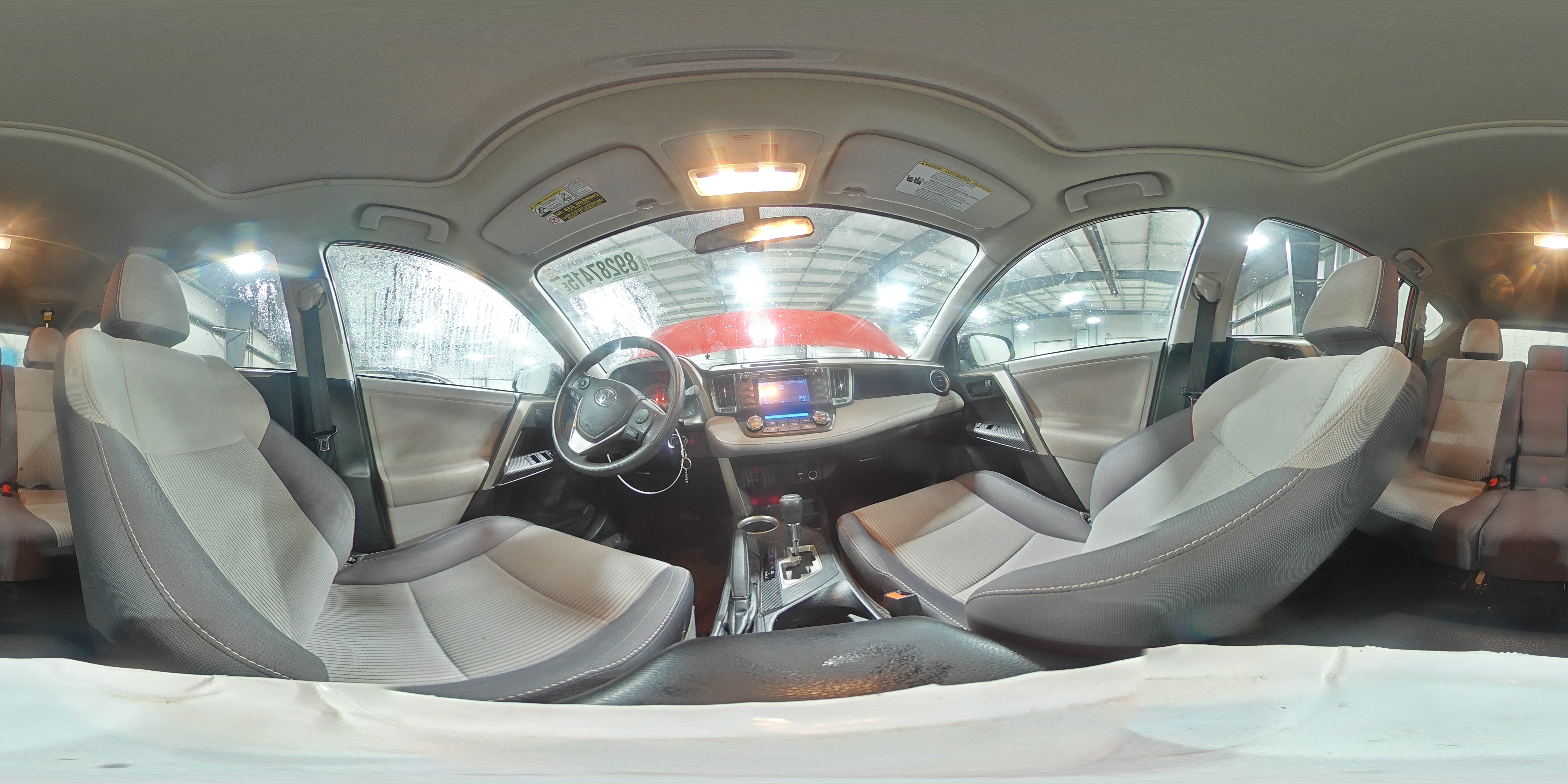 2013 Toyota RAV 4 - Image 15