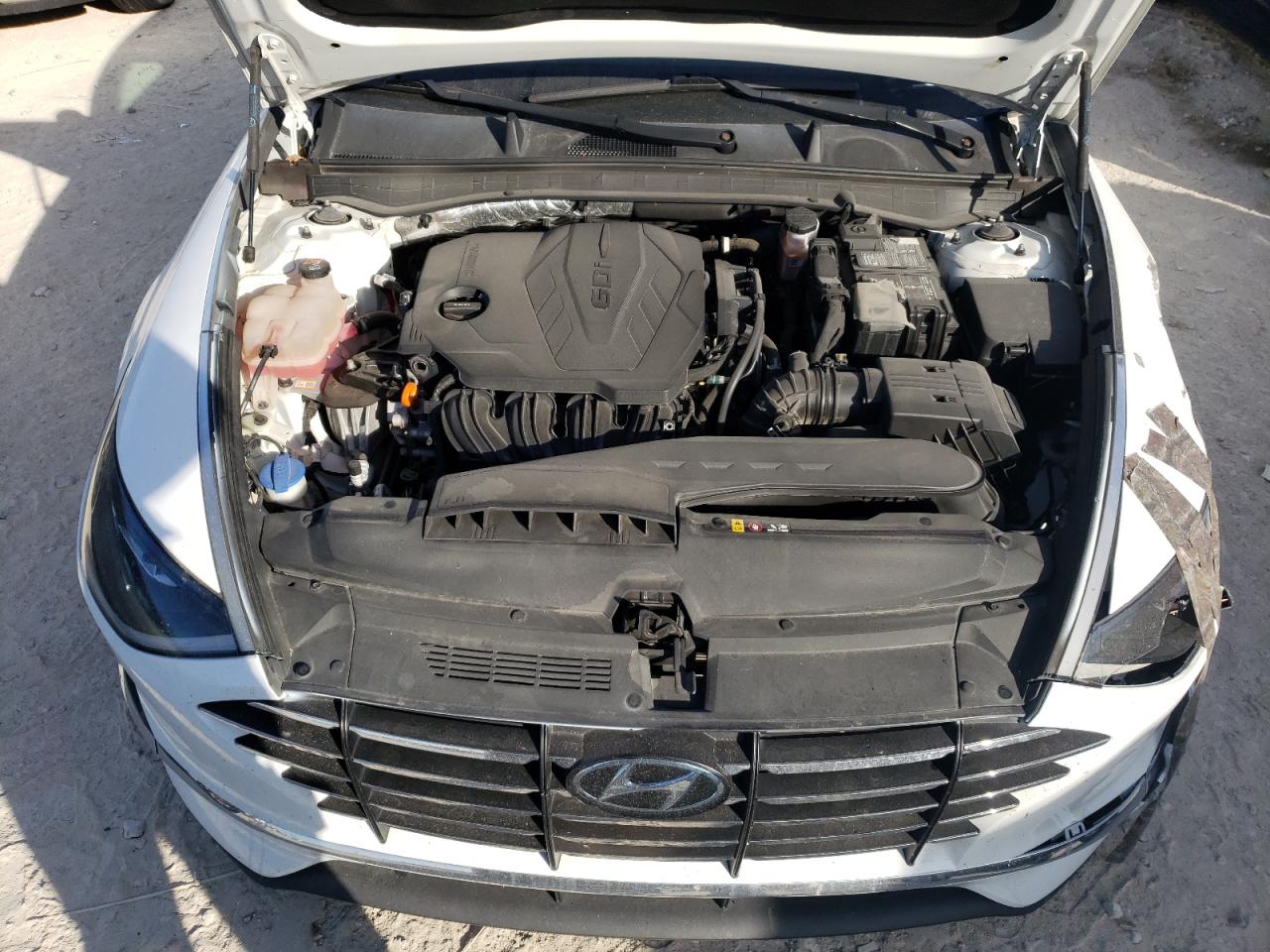 2021 Hyundai Sonata - Image 11