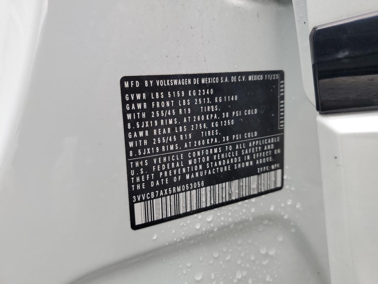 2024 Volkswagen Tiguan - Image 14