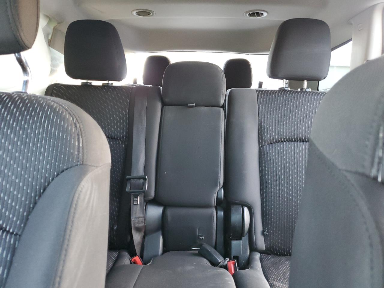 2018 Dodge Journey - Image 10