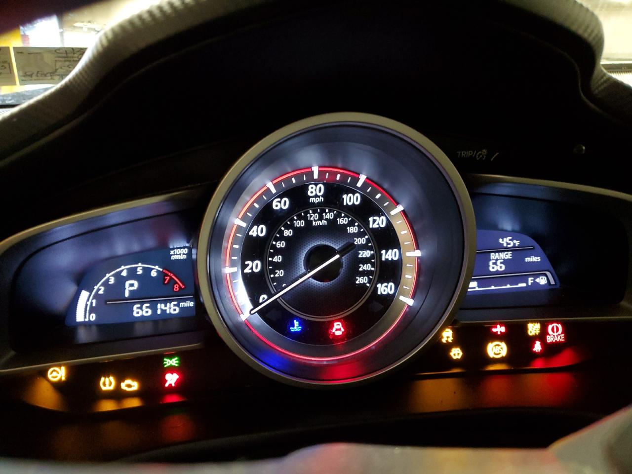 2016 Mazda 3 - Image 9
