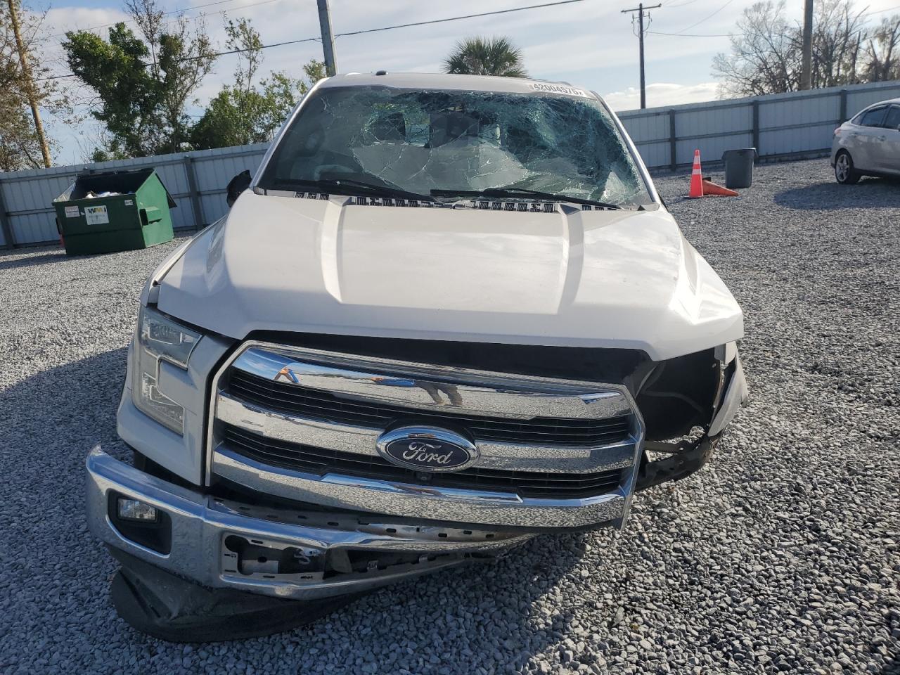 2015 Ford F-150 - Image 5
