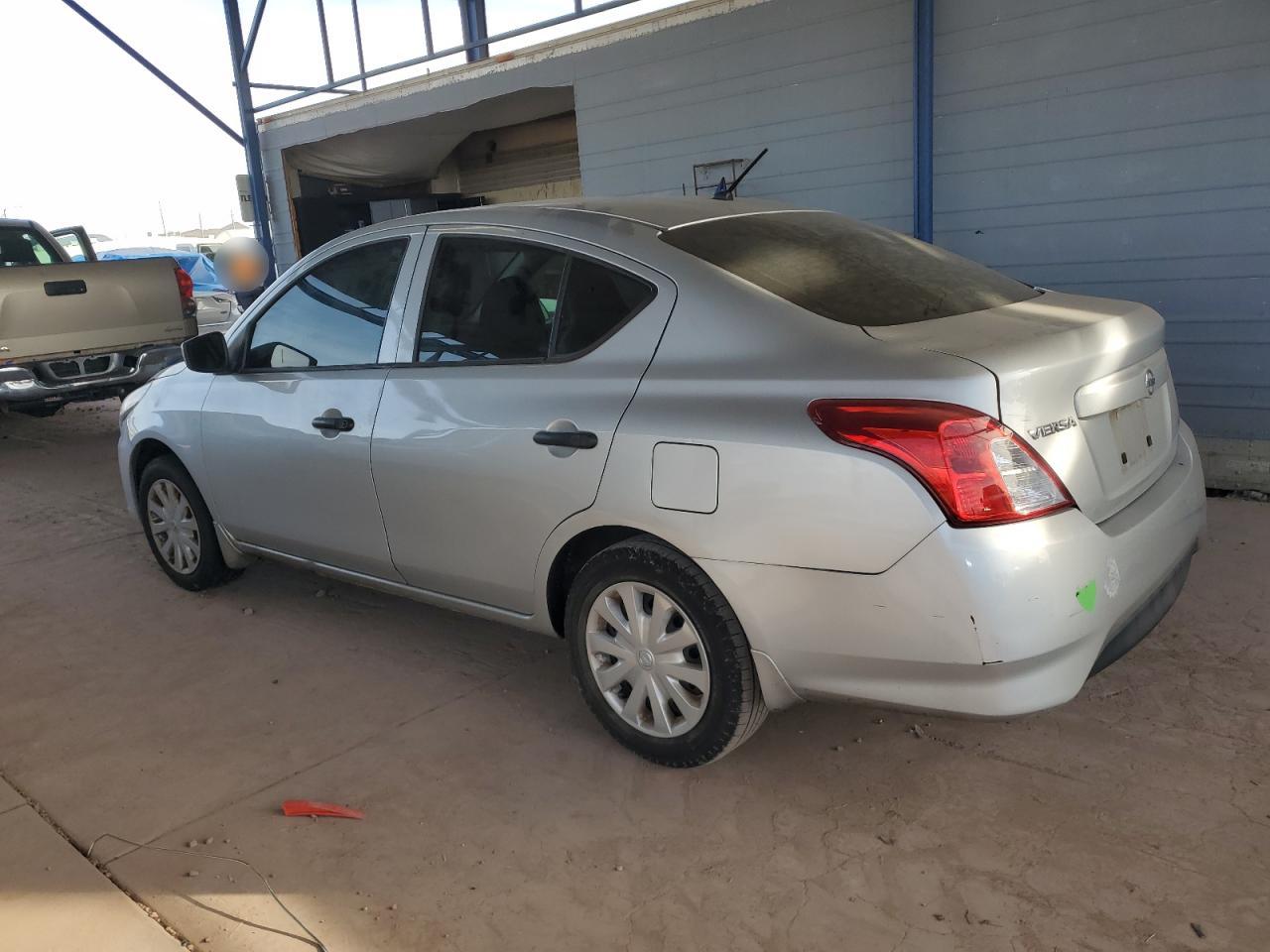 VIN 3N1CN7AP8GL845911 2016 NISSAN VERSA no.2